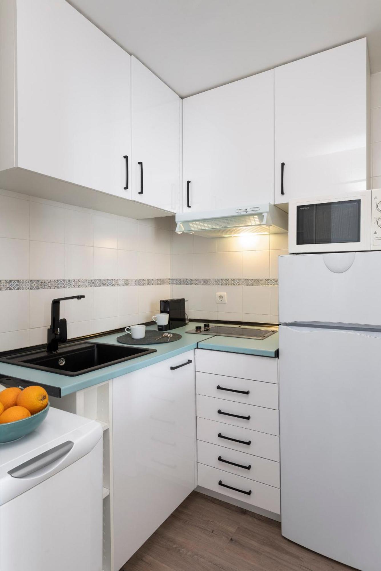 Misterhost Santiago Centrico Y Acogedor Con Piscina - Casco Historico Apartment Sevilla Bagian luar foto