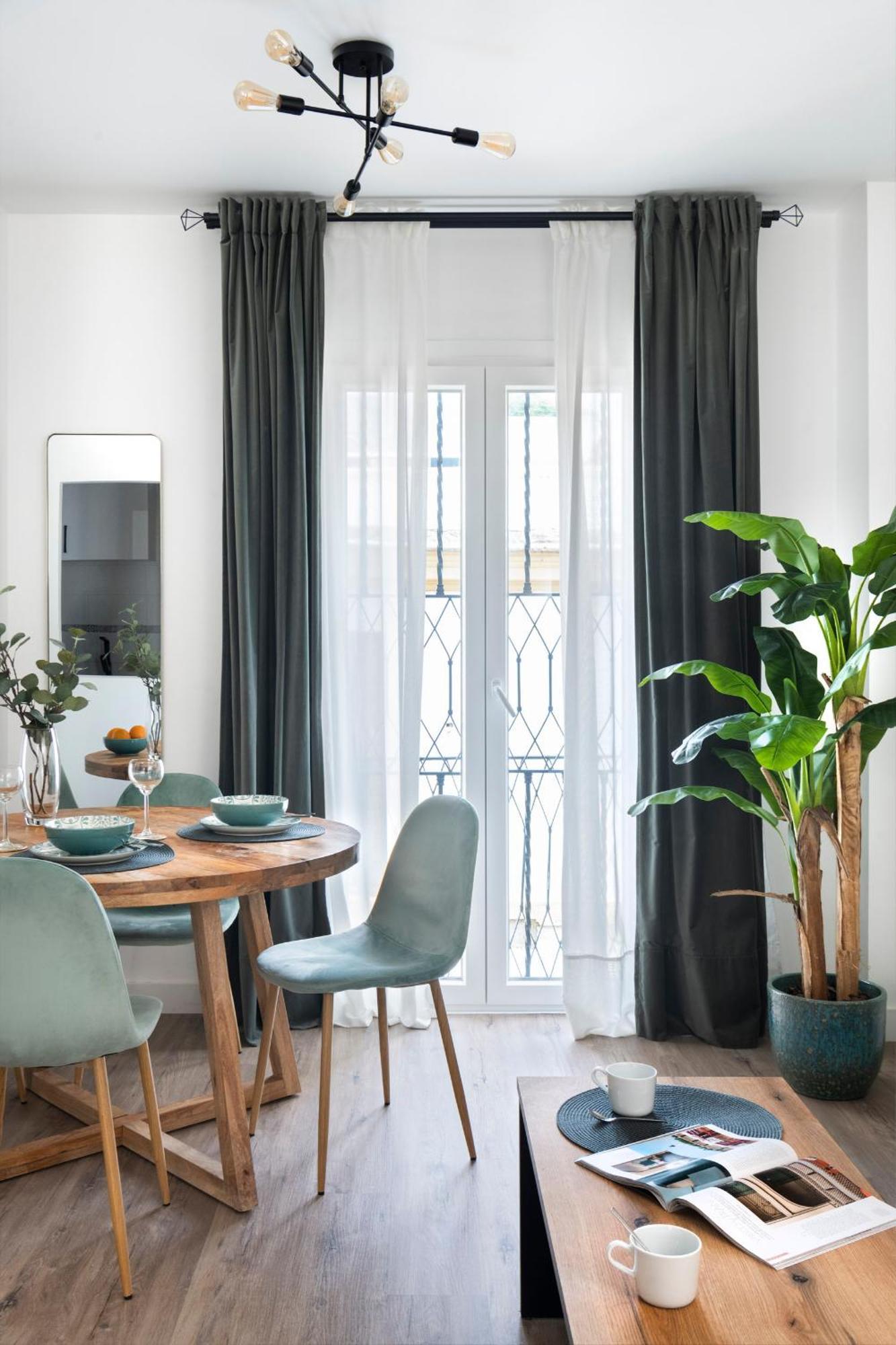 Misterhost Santiago Centrico Y Acogedor Con Piscina - Casco Historico Apartment Sevilla Bagian luar foto